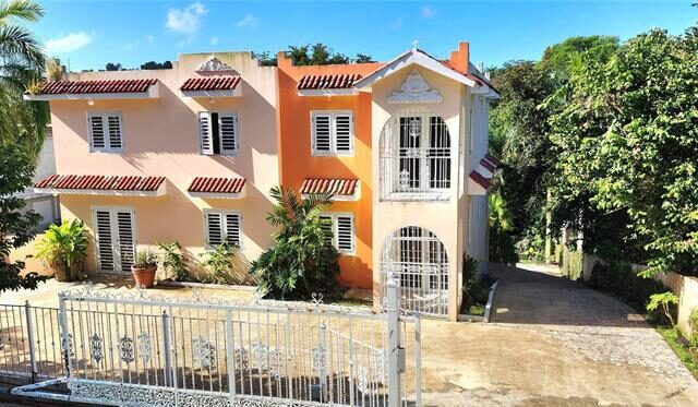 4 RIACHUELO ST. #5, BRISAS DE CARRAIZO DEV.